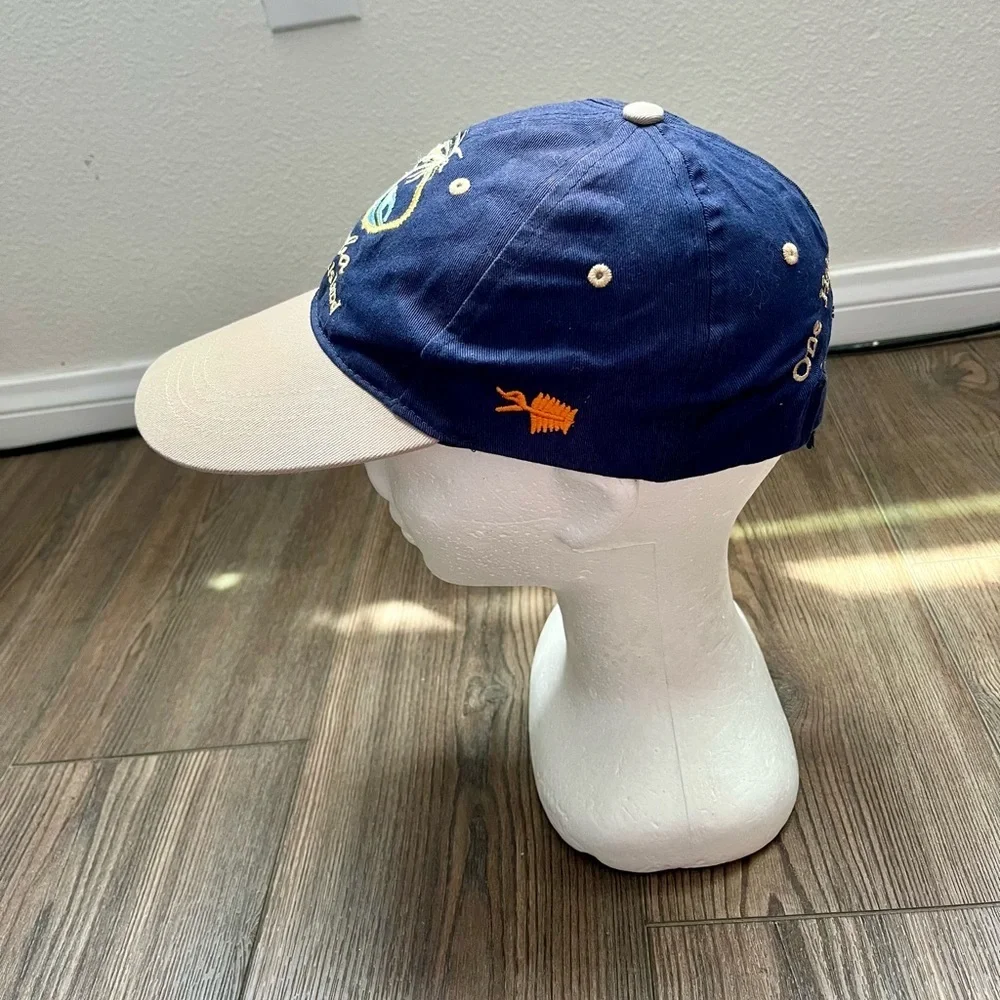Aruba Navy and Tan Cap